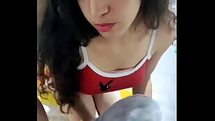 Mi hermosa estaba ansiosa por ser mayor de edad para hacer porno, me salió_ putita esta bebé_ venezolana